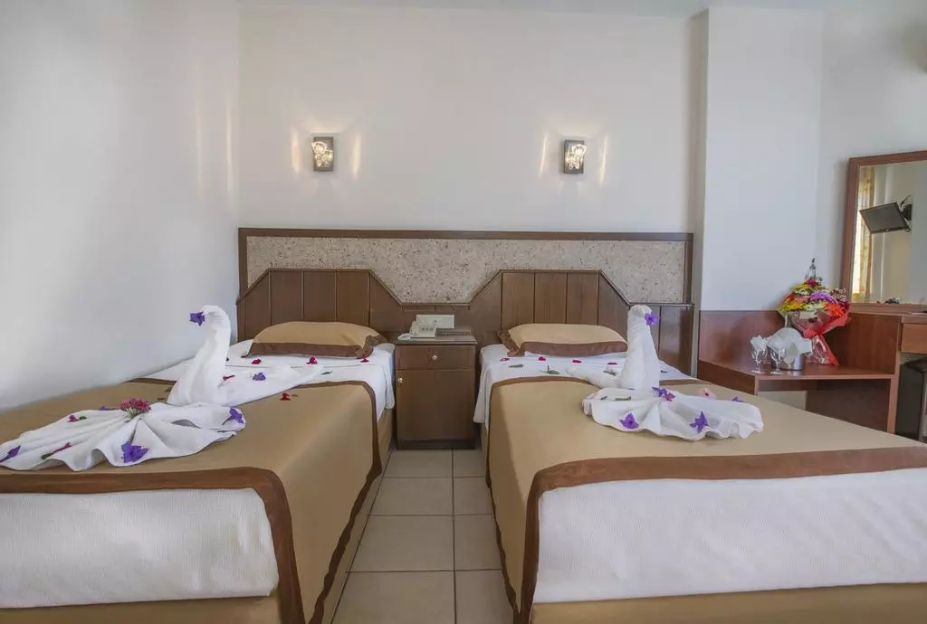 hotel kleopatra arsi alanya_shabavizparvaz_02.jpg
